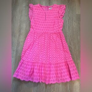 Vineyard Vines eyelet dress pink ruffle sleeve lined size 6 back zipper